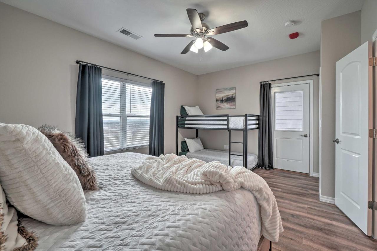 Family-Friendly Branson Condo About 3 Mi To Strip Exterior photo